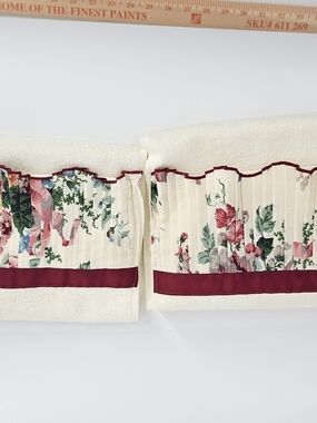 Avanti Floral Cream & Pink Bath Towel Set